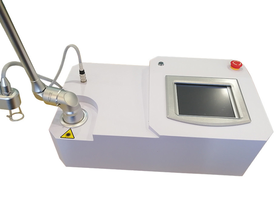 Taşınabilir Akne Temizleme Lazer Cihazı CO2 Karbon Dioksit Fraksiyonel Lazer Ekipmanları