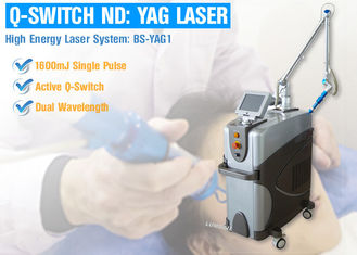 Güçlü Q, 1064 Lazer Tedavisi ile Pigmentasyon İçin ND YAG Pico Lazer Makinesi Anahtarlı